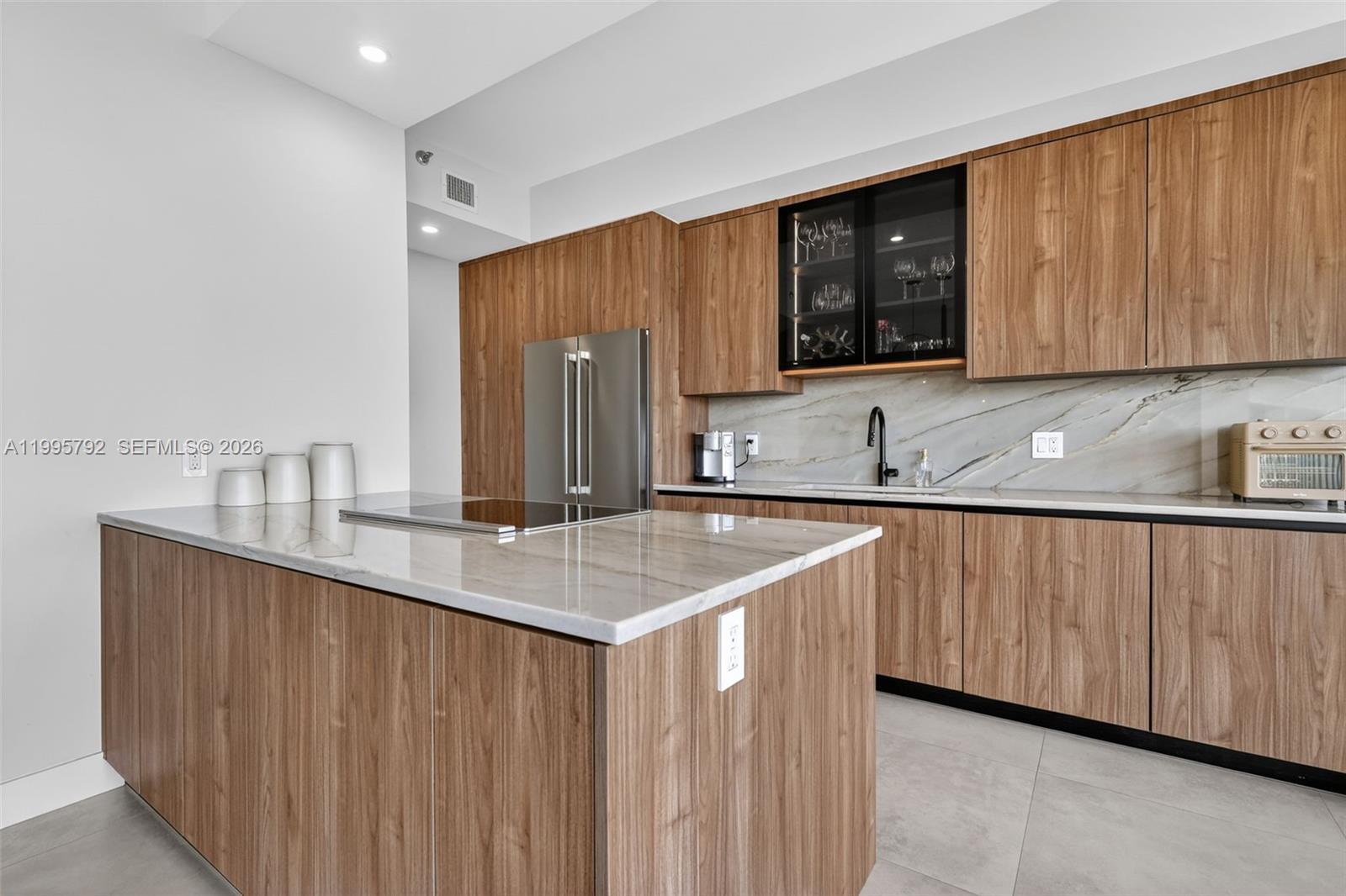 WILLIAMS ISLAND - Residential