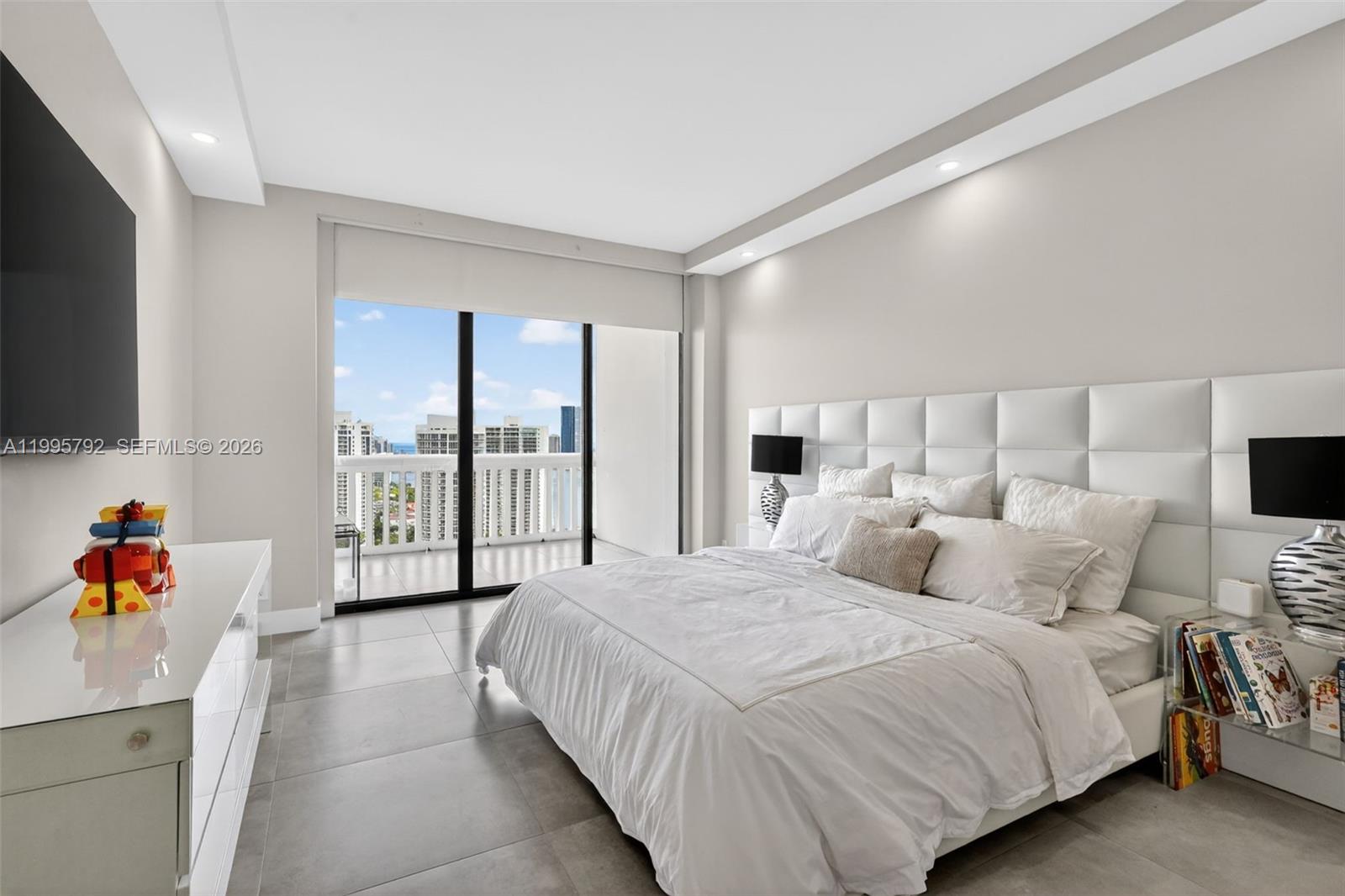 WILLIAMS ISLAND - Residential