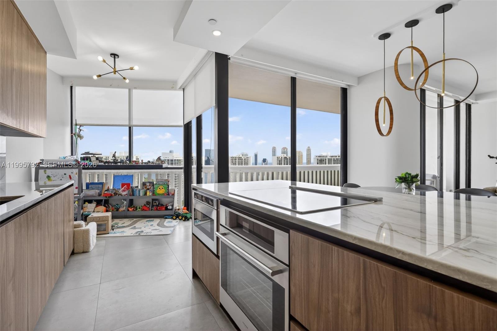 WILLIAMS ISLAND - Residential