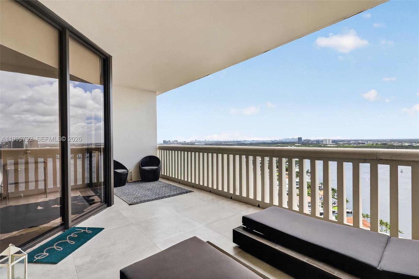 WILLIAMS ISLAND - Residential