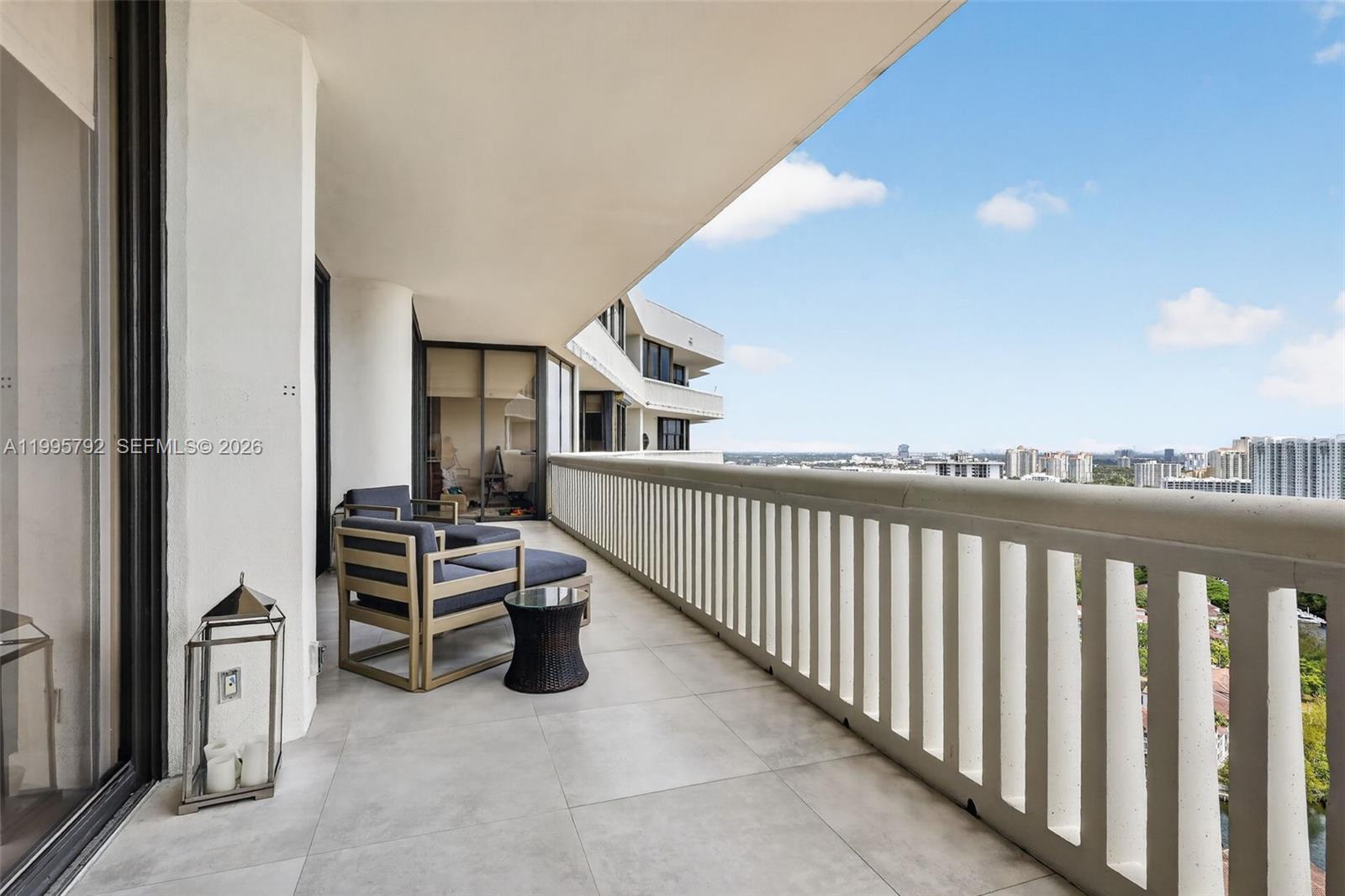 WILLIAMS ISLAND - Residential