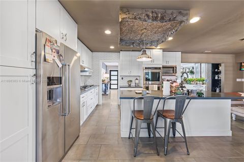 11041 NW 22nd St Pembroke Pines FL 33026