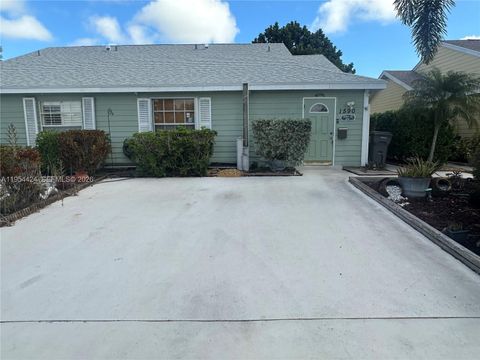 1590 Royal Forest Ct West Palm Beach FL 33406