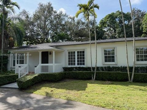 Photo of 7550 SW 67th Ave, South Miami, FL 33143 (MLS # A11925725)