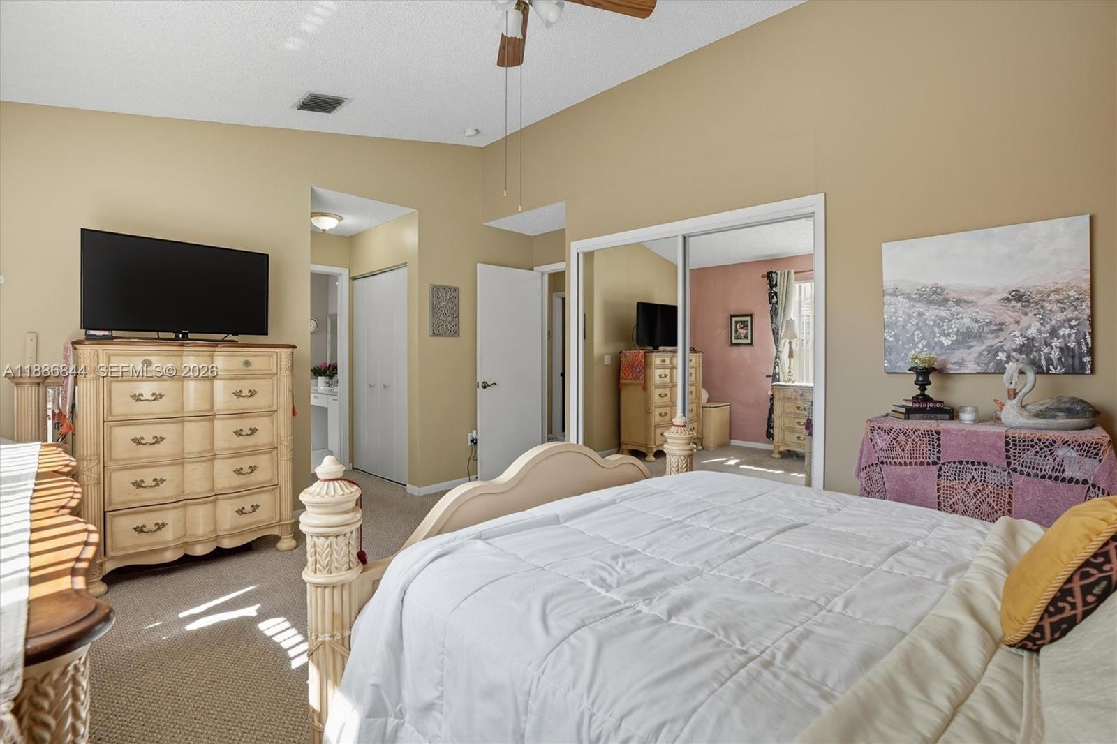 TOWNGATE - Residential