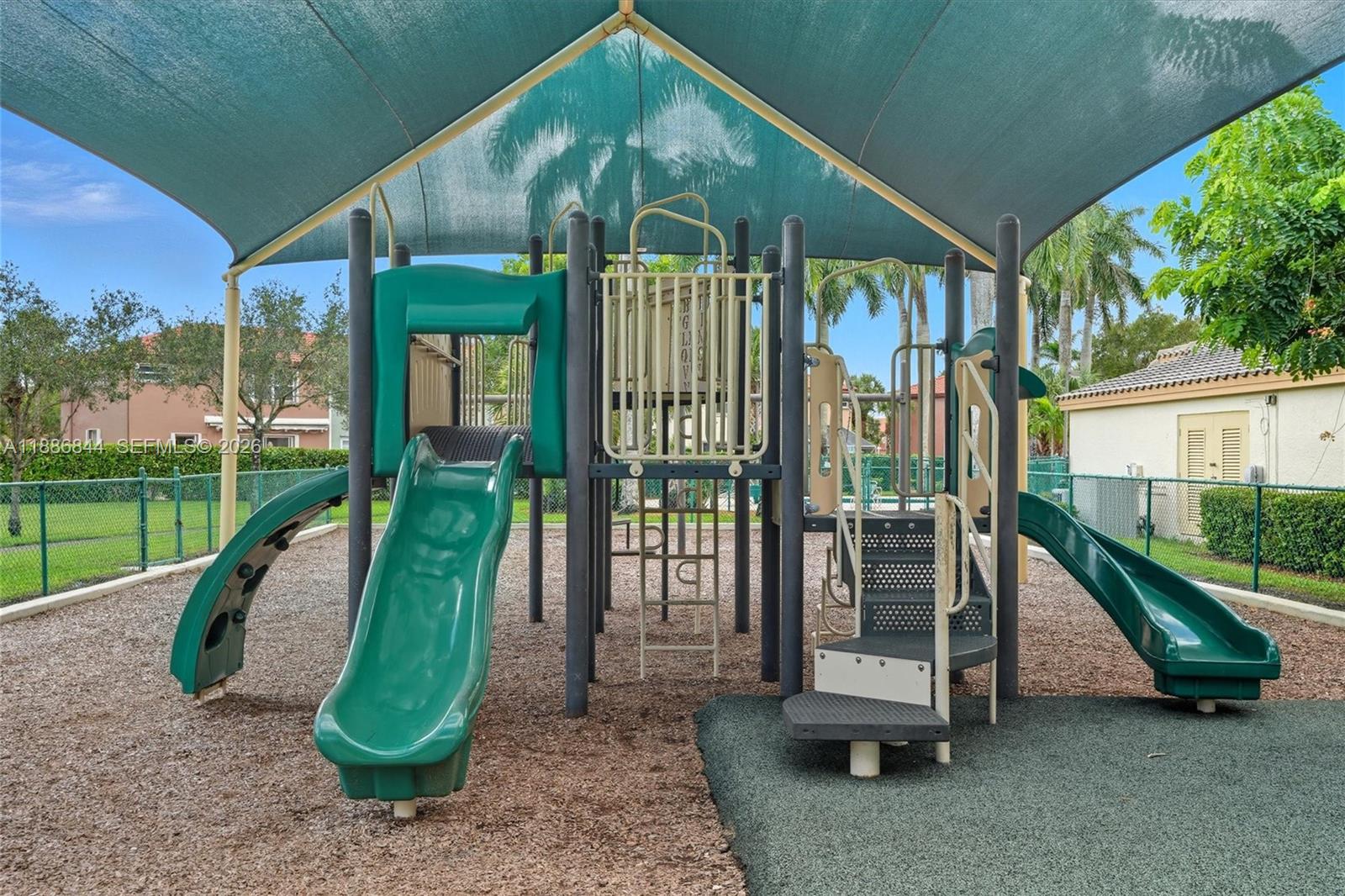 TOWNGATE - Residential