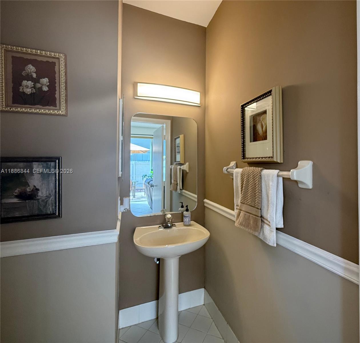 TOWNGATE - Residential