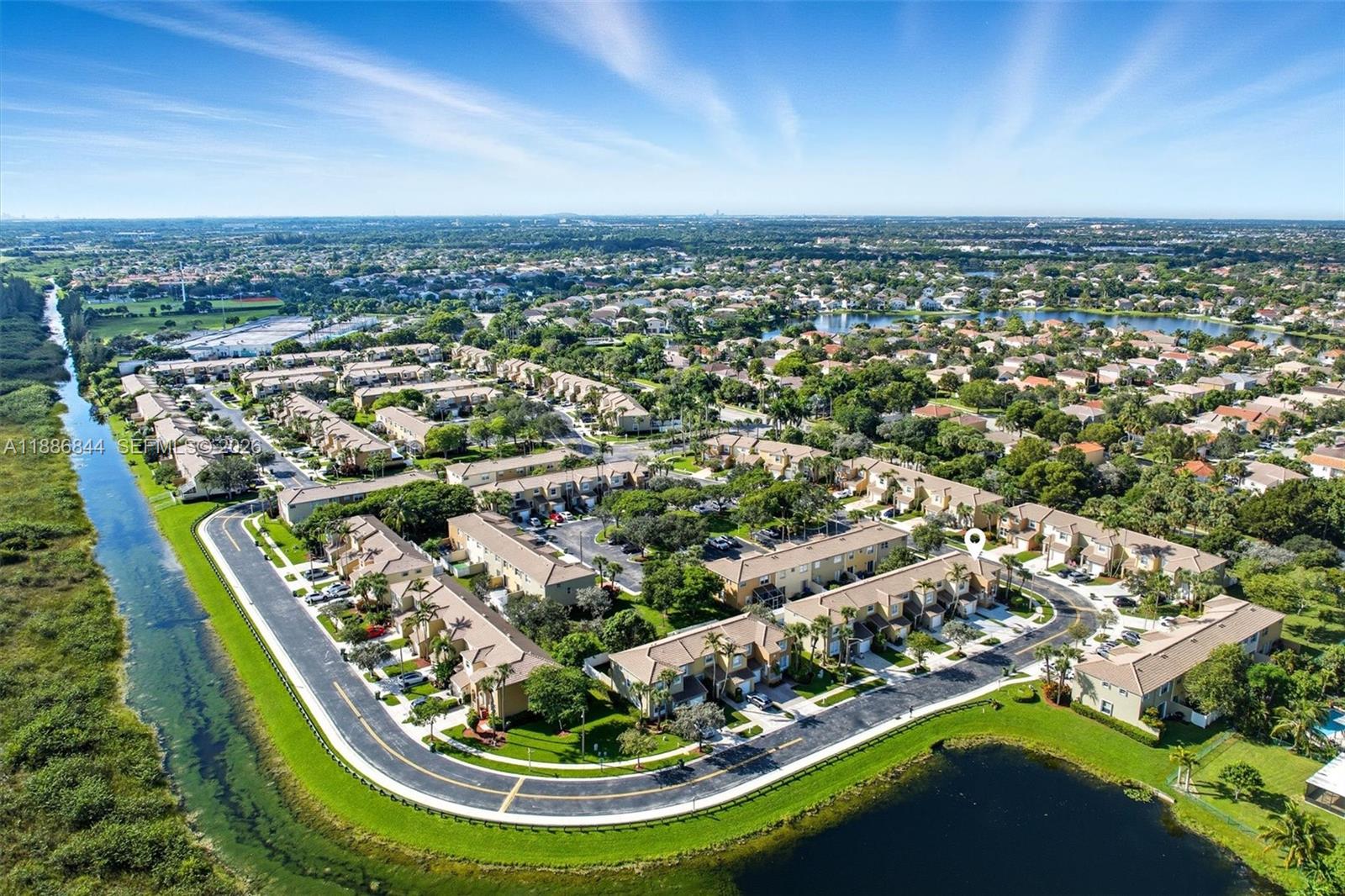 TOWNGATE - Residential