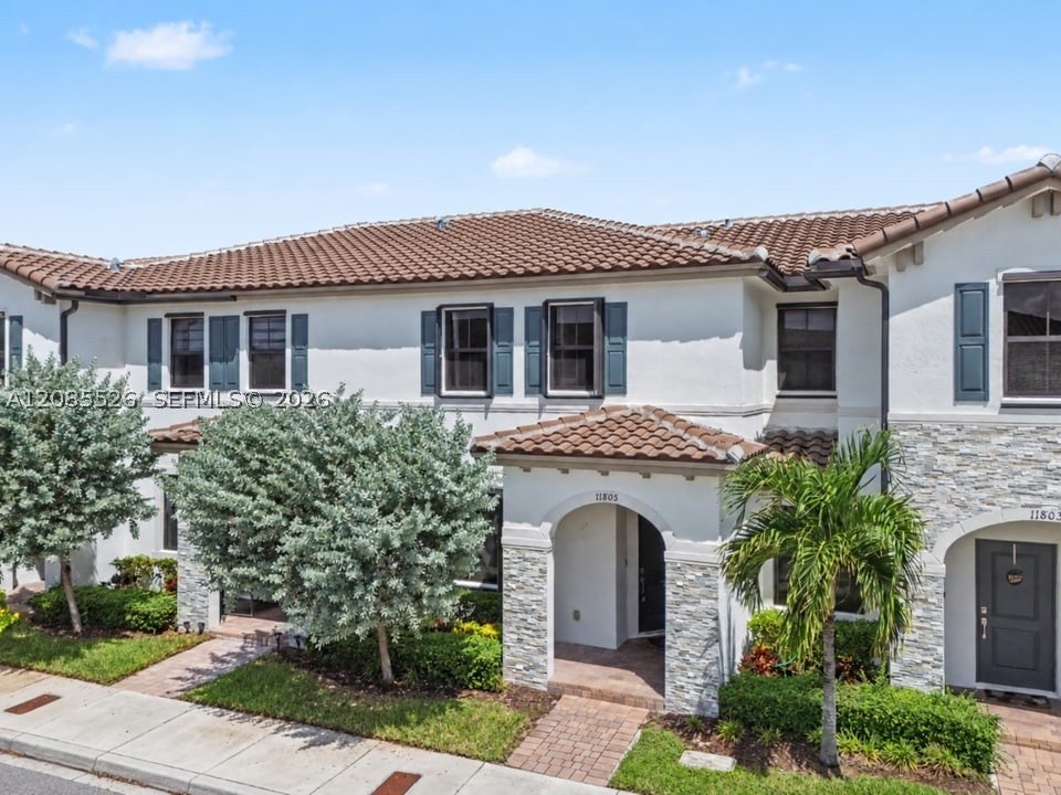 11805 SW 245th Ter