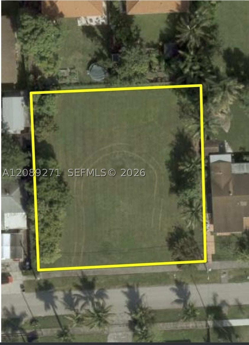 25 NW 160th St
