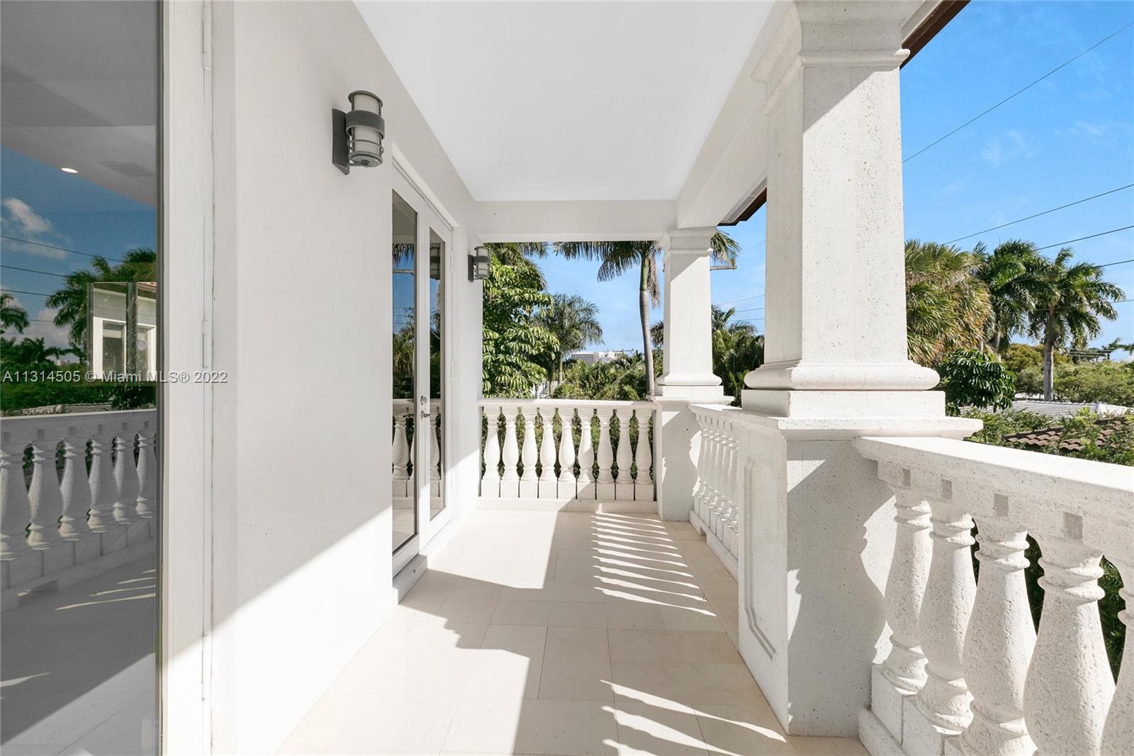 BAY HARBOR ISLAND - Residential