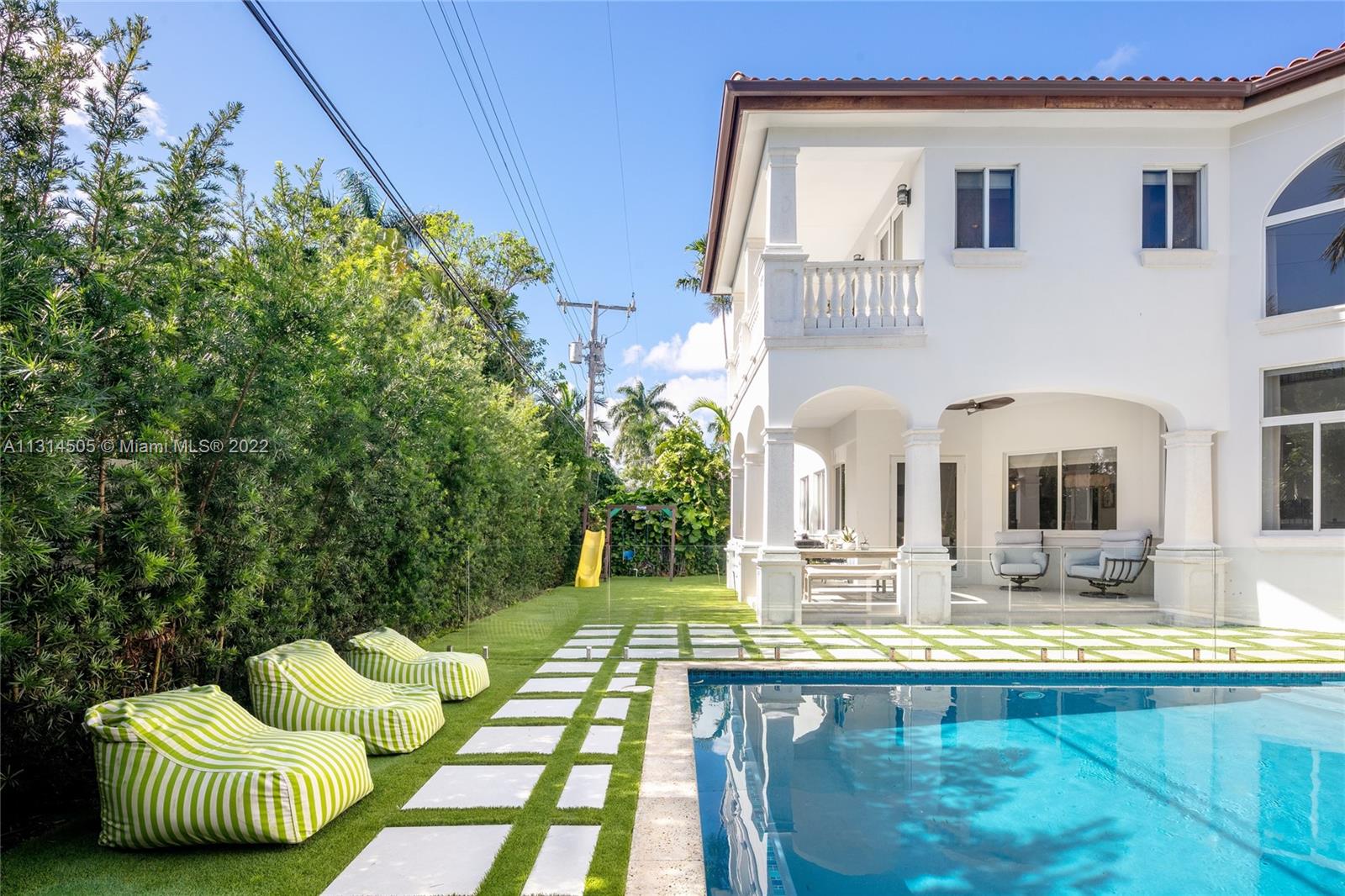 BAY HARBOR ISLAND - Residential