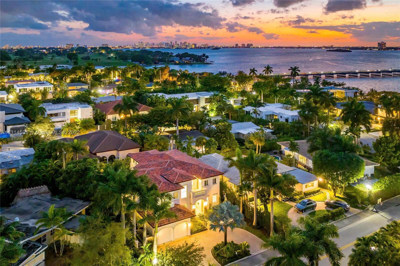 BAY HARBOR ISLAND - Residential