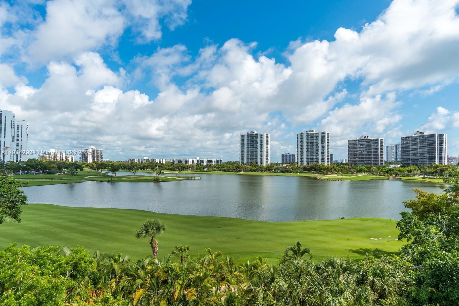 TURNBERRY VILLAGE SO TOWE - Residential