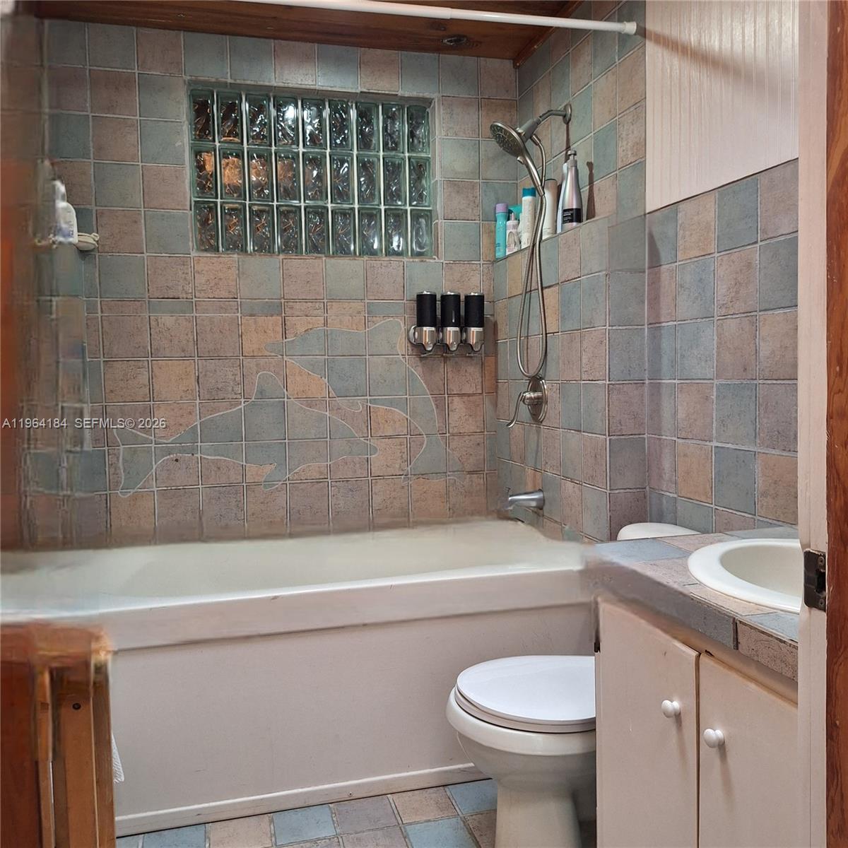 BOWENS ADD RIVIERA VILLAG - Residential