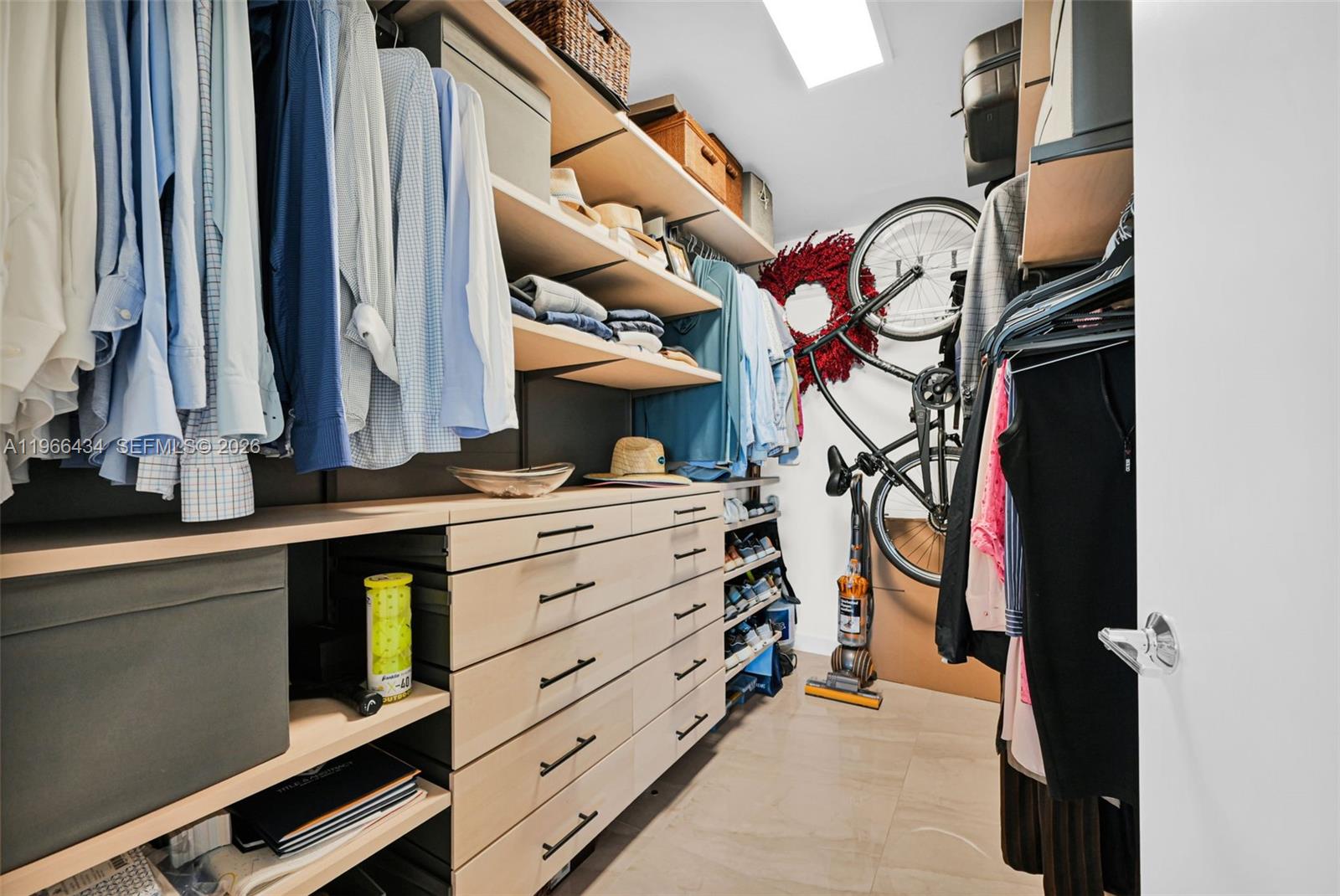 1900 DB AT DEERFIELD BEAC - Residential Lease