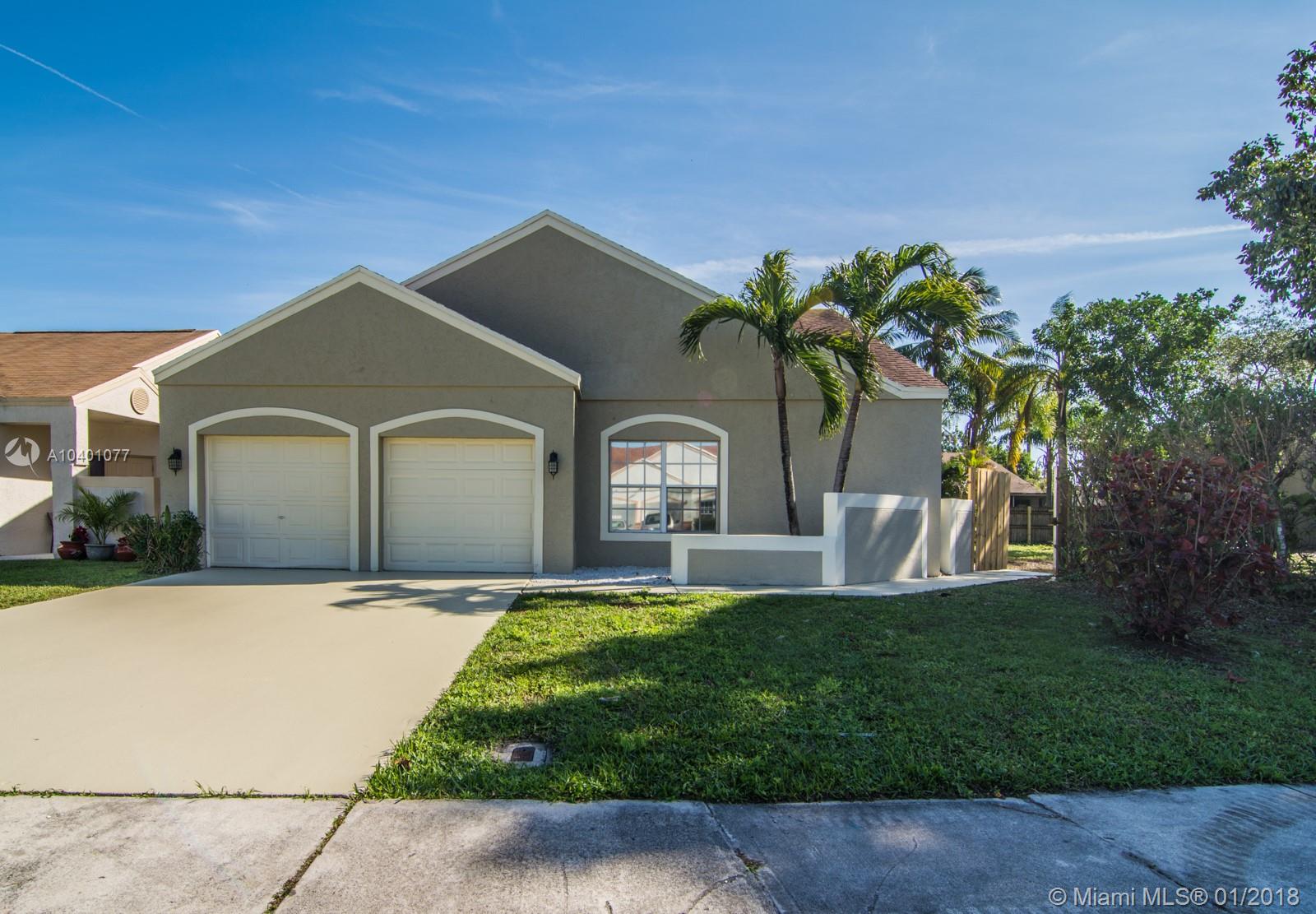 TRENDS AT BOCA RATON UNIT - Residential