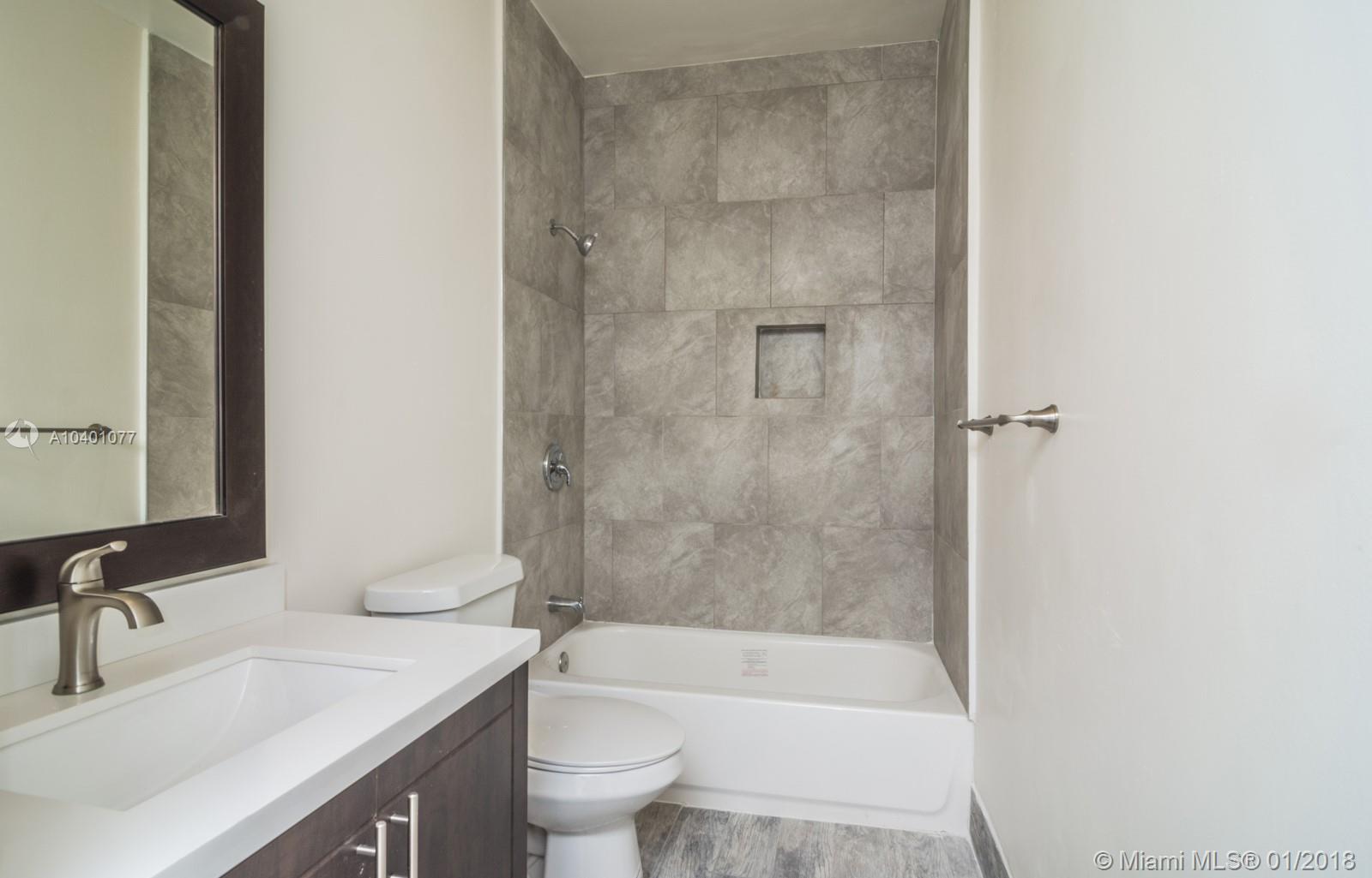 TRENDS AT BOCA RATON UNIT - Residential