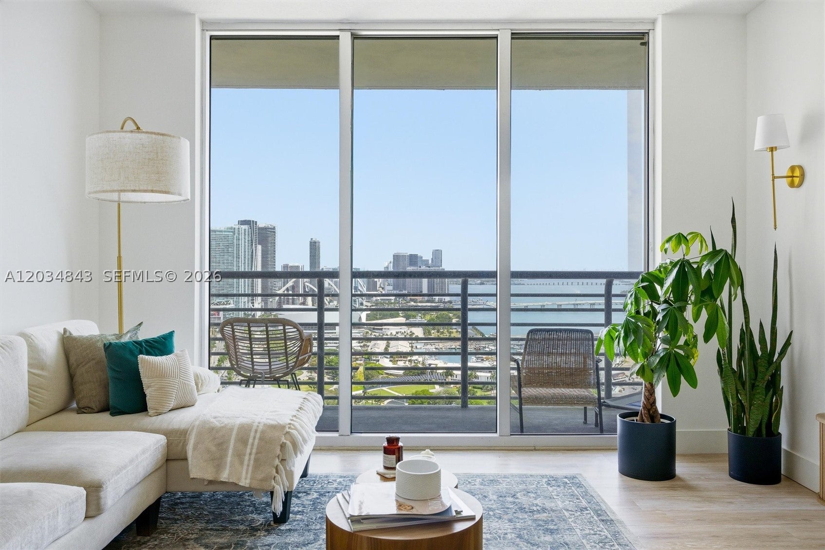 325 S Biscayne Blvd