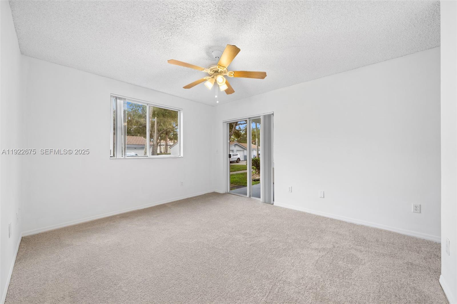 ROYAL GRAND CONDO - Residential