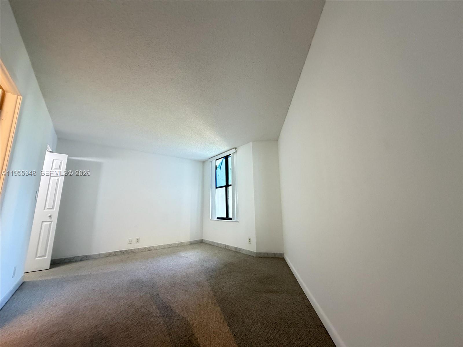 TOWER AT BISCAYNE COVE CO - Residential Lease