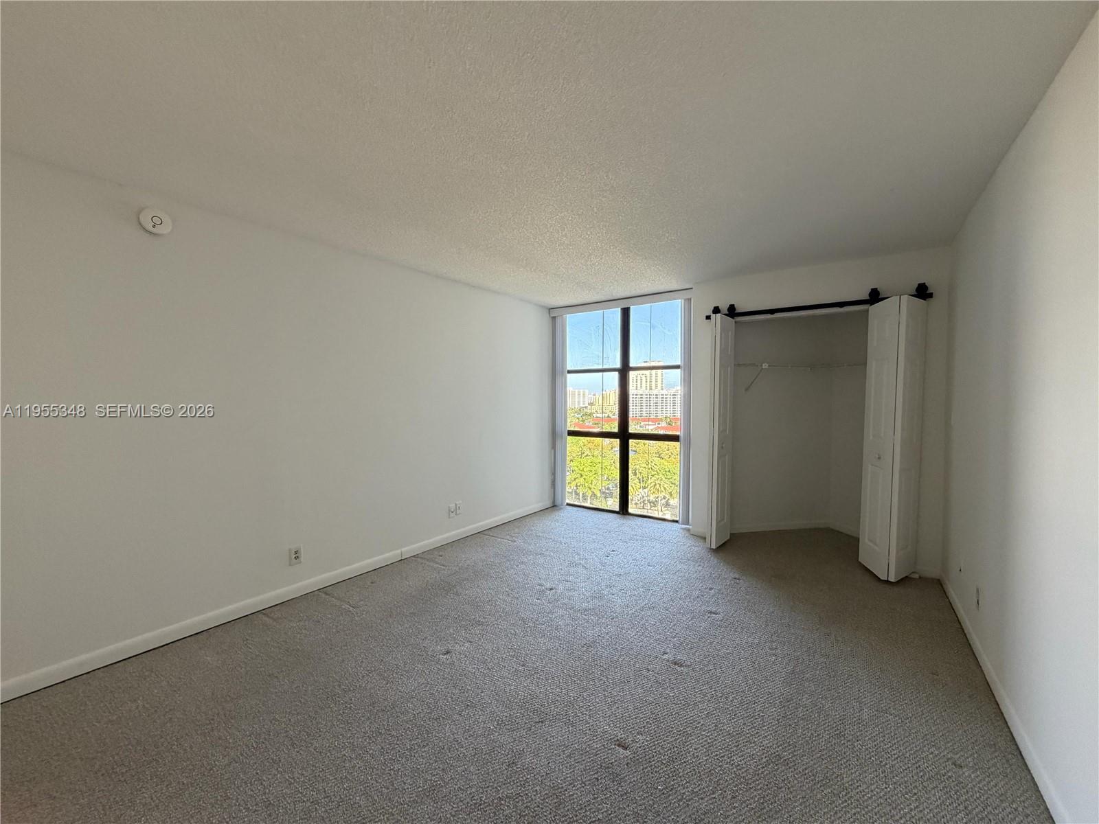 TOWER AT BISCAYNE COVE CO - Residential Lease
