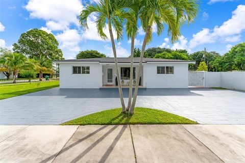 4301 SW 85th Ave Miami FL 33155