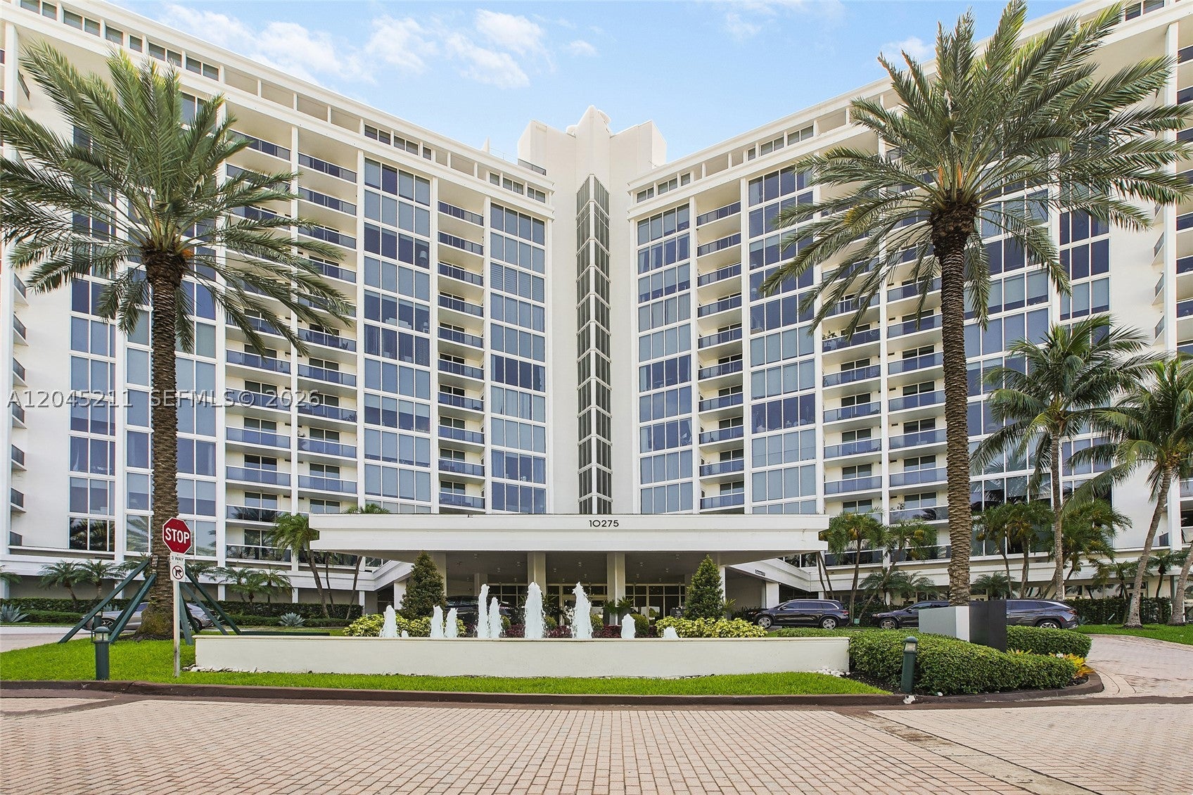 10275 Collins Ave 201