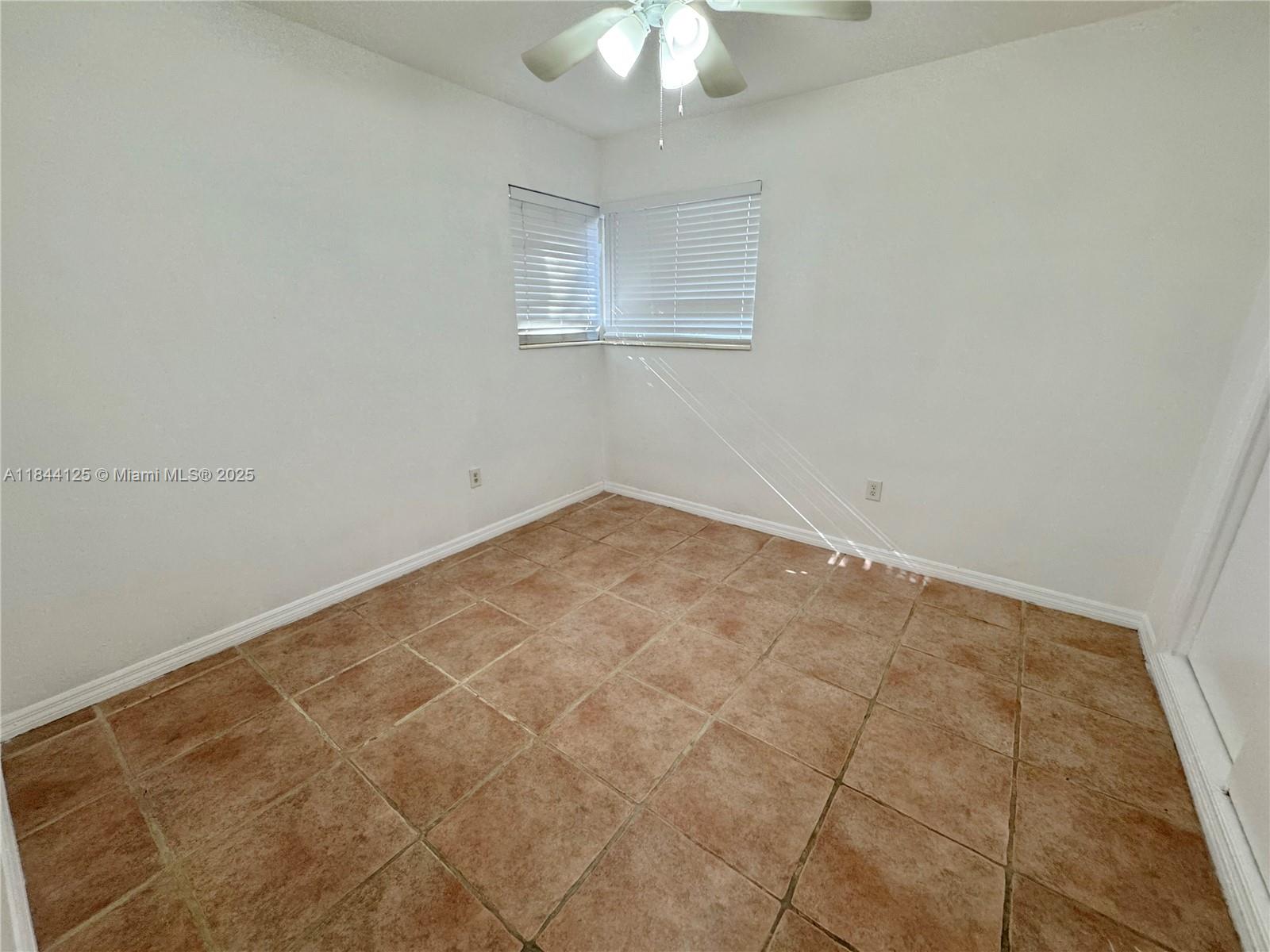 TREASURE ISLAND - Residential