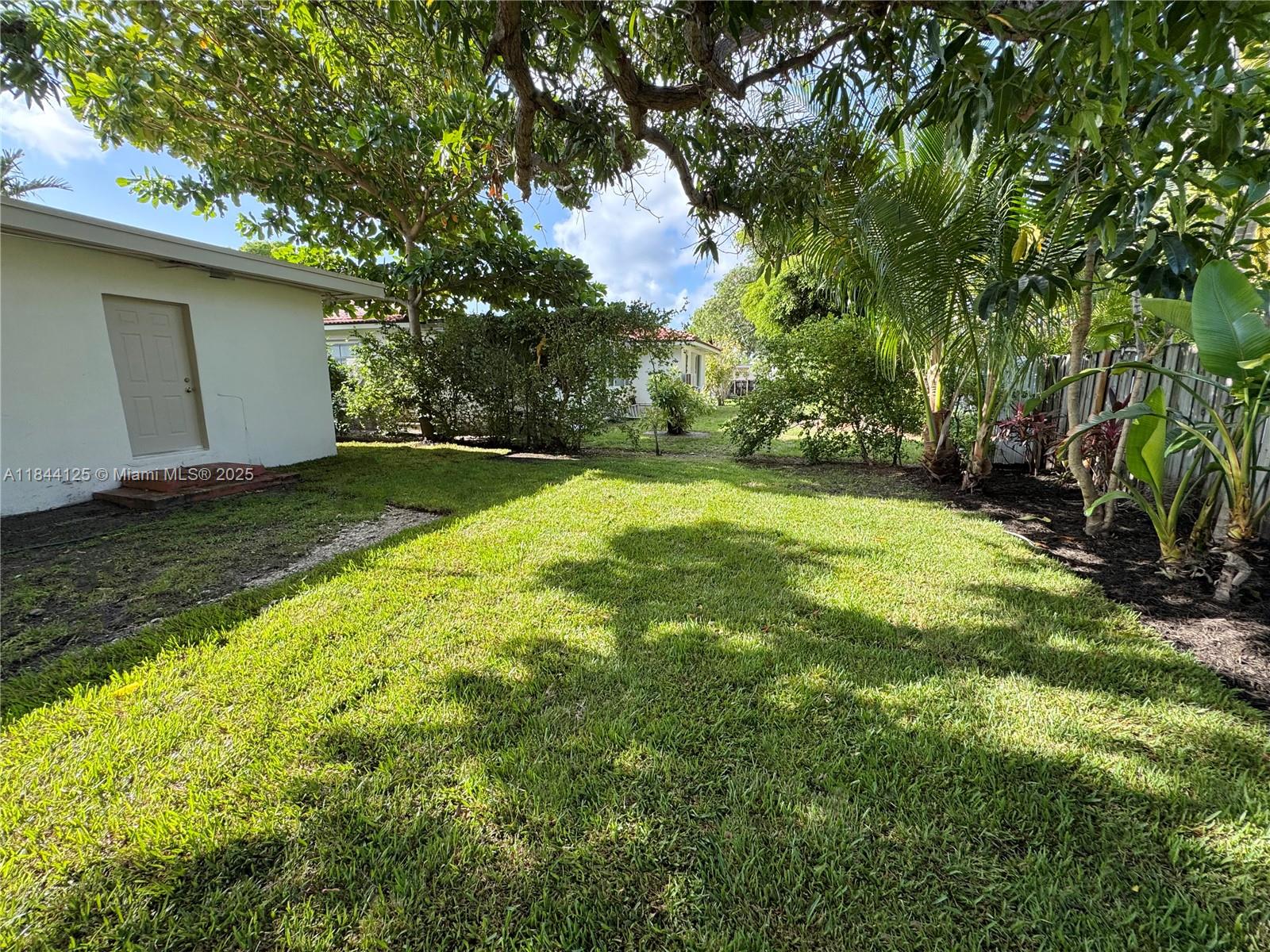 TREASURE ISLAND - Residential