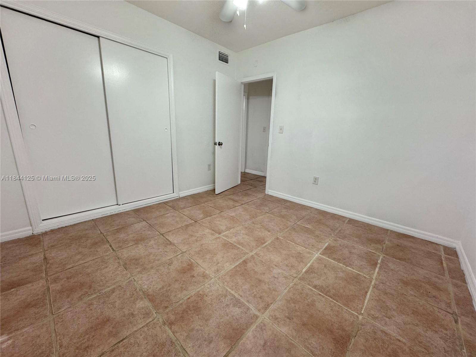 TREASURE ISLAND - Residential