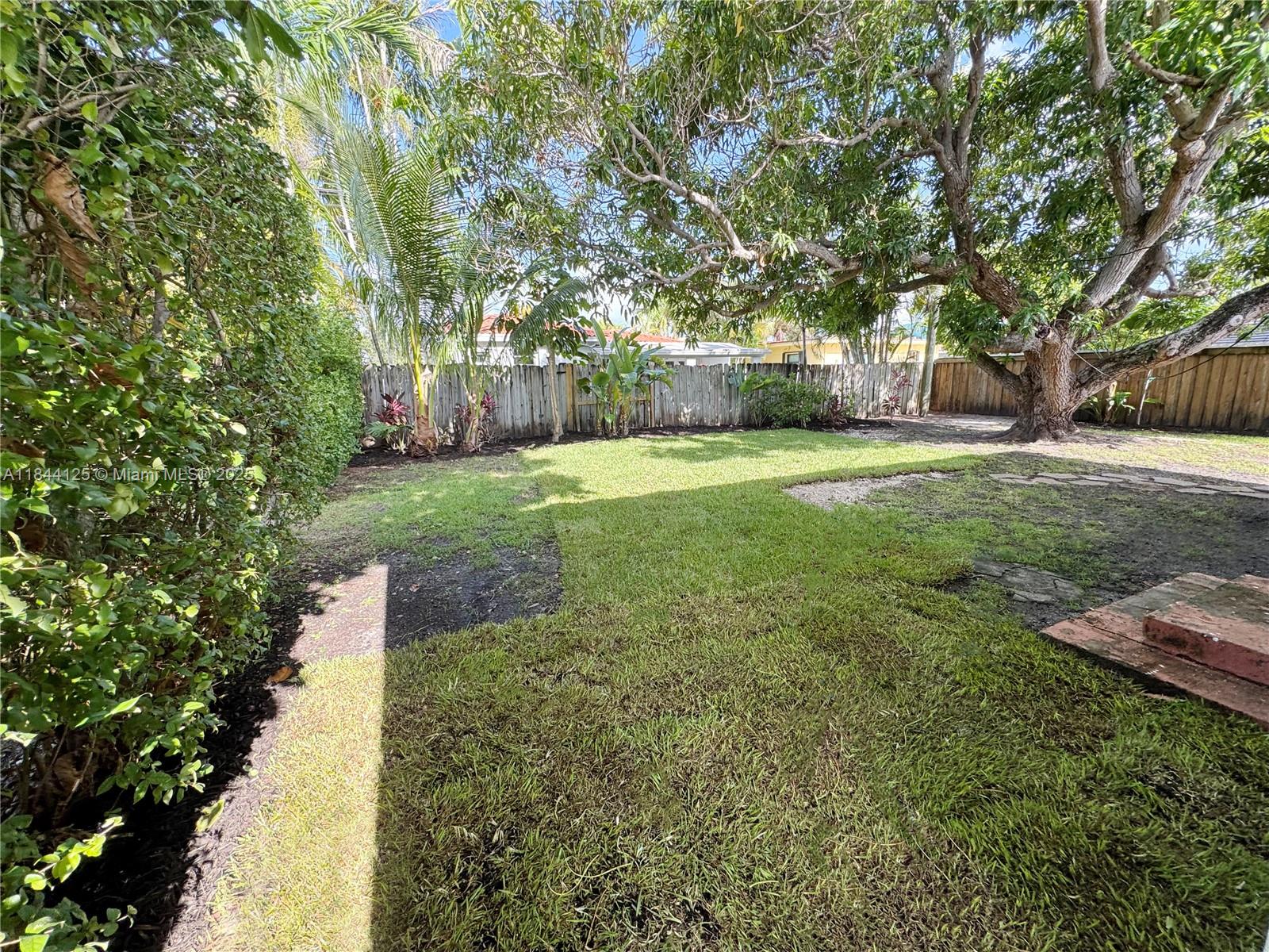 TREASURE ISLAND - Residential