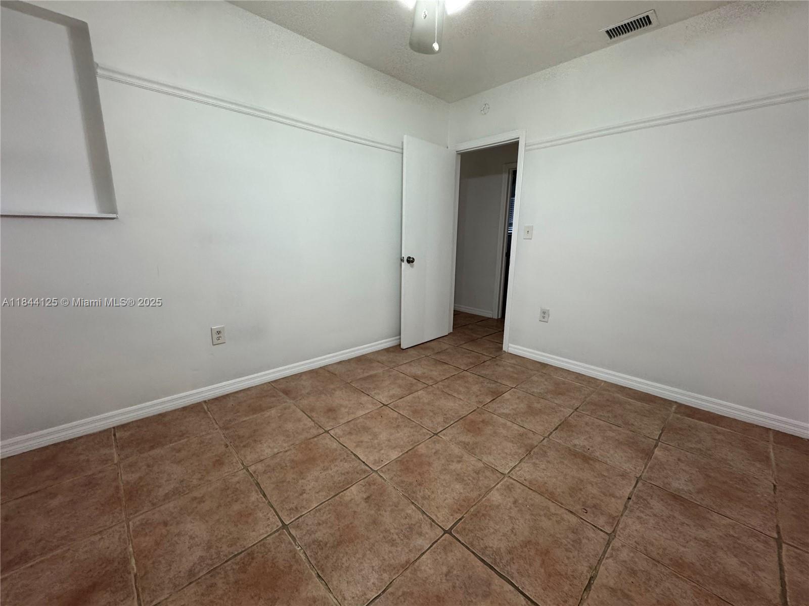 TREASURE ISLAND - Residential