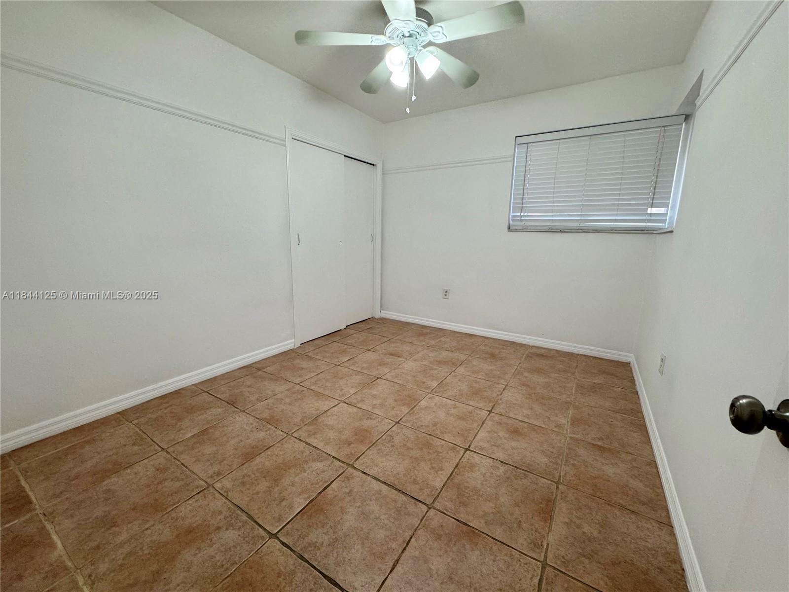 TREASURE ISLAND - Residential