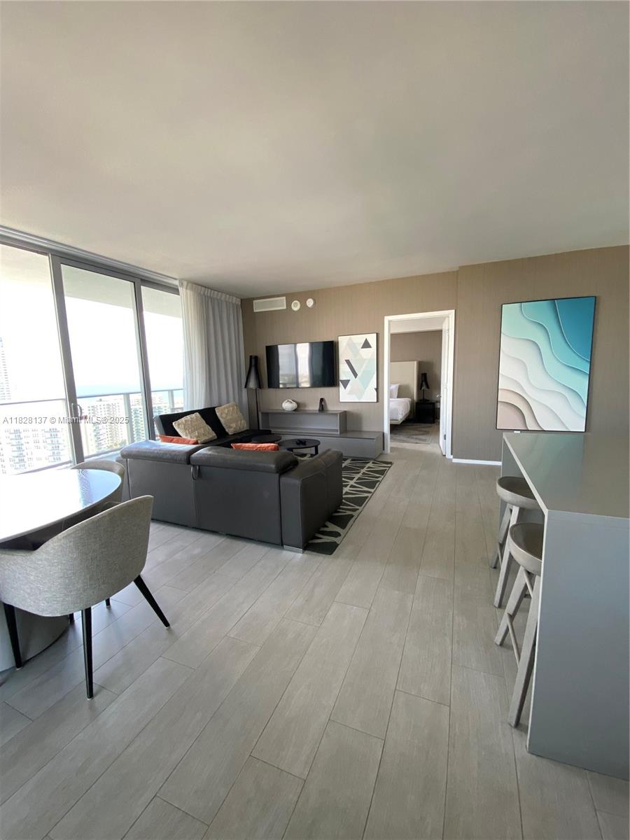 4010 S Ocean Dr R2102