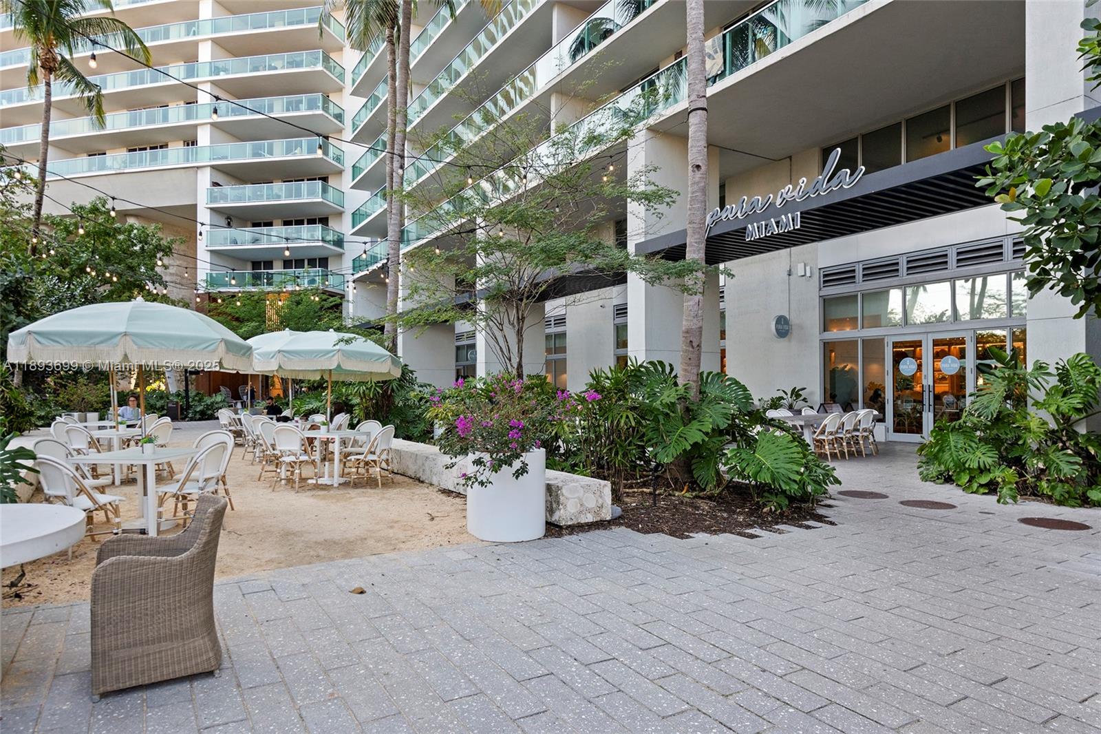 FLAMINGO SOUTH BEACH I CO - Residential