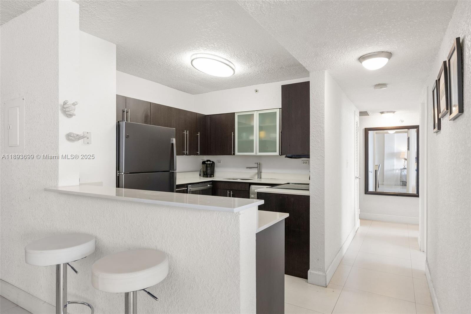 FLAMINGO SOUTH BEACH I CO - Residential