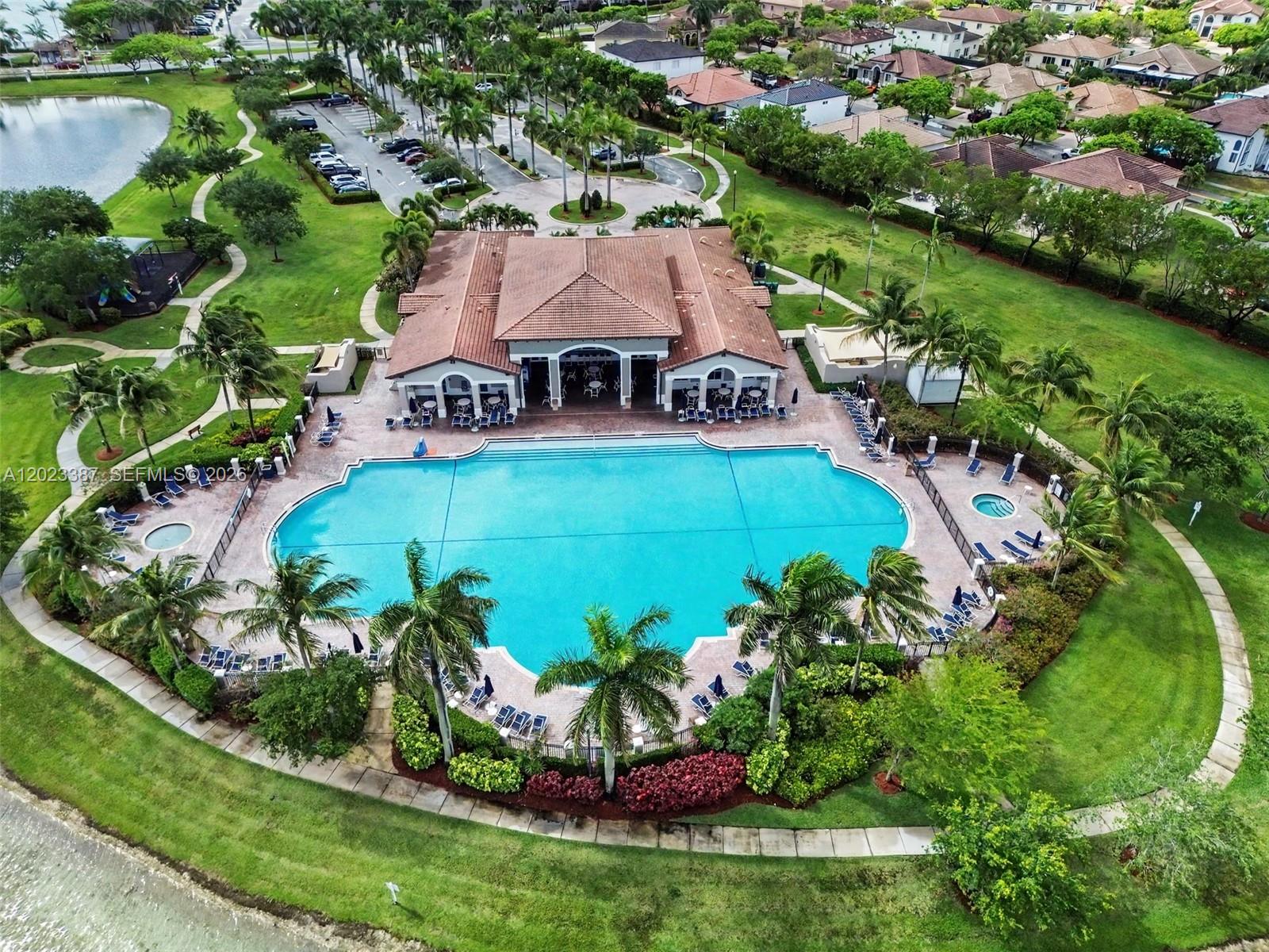 LAKES BY THE BAY CEE - Residential