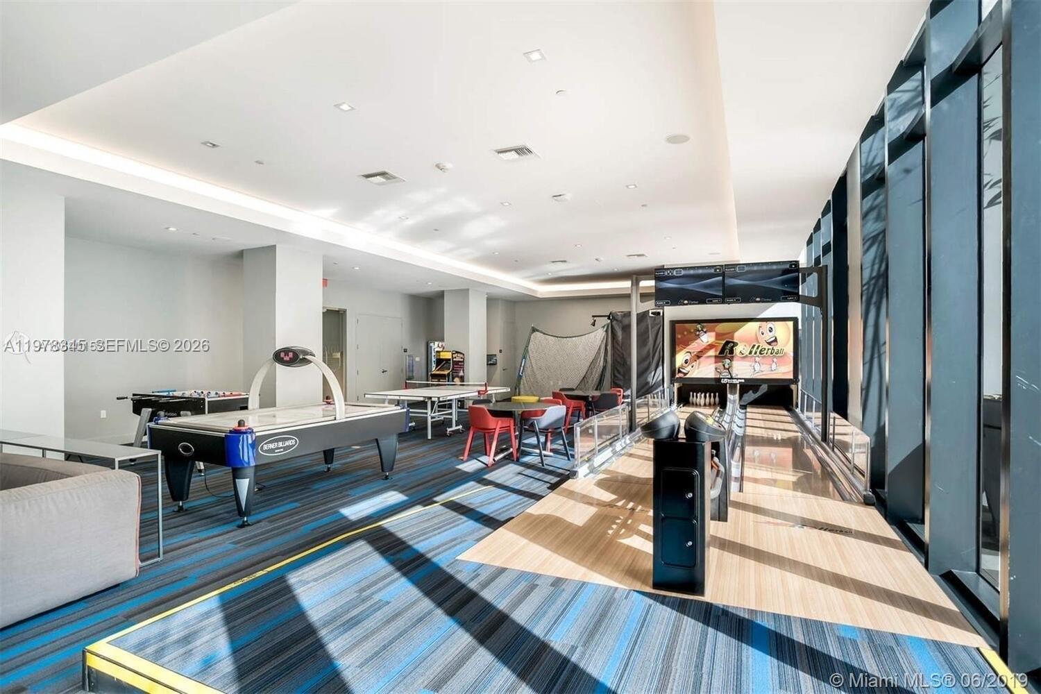 1010 BRICKELL CONDO - Residential