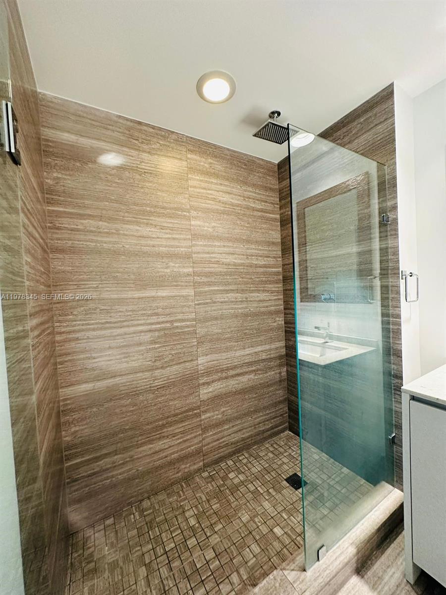 1010 BRICKELL CONDO - Residential