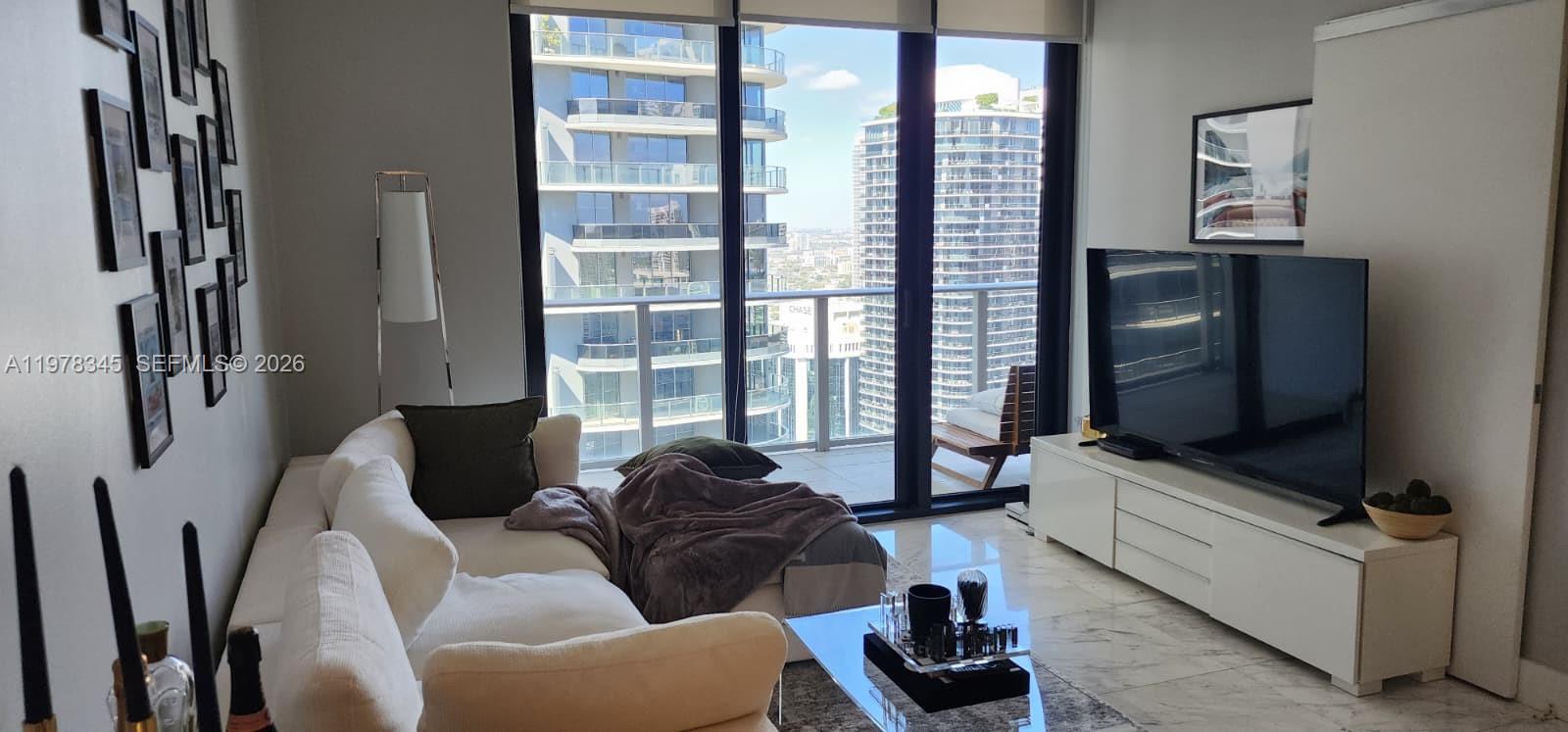 1010 BRICKELL CONDO - Residential