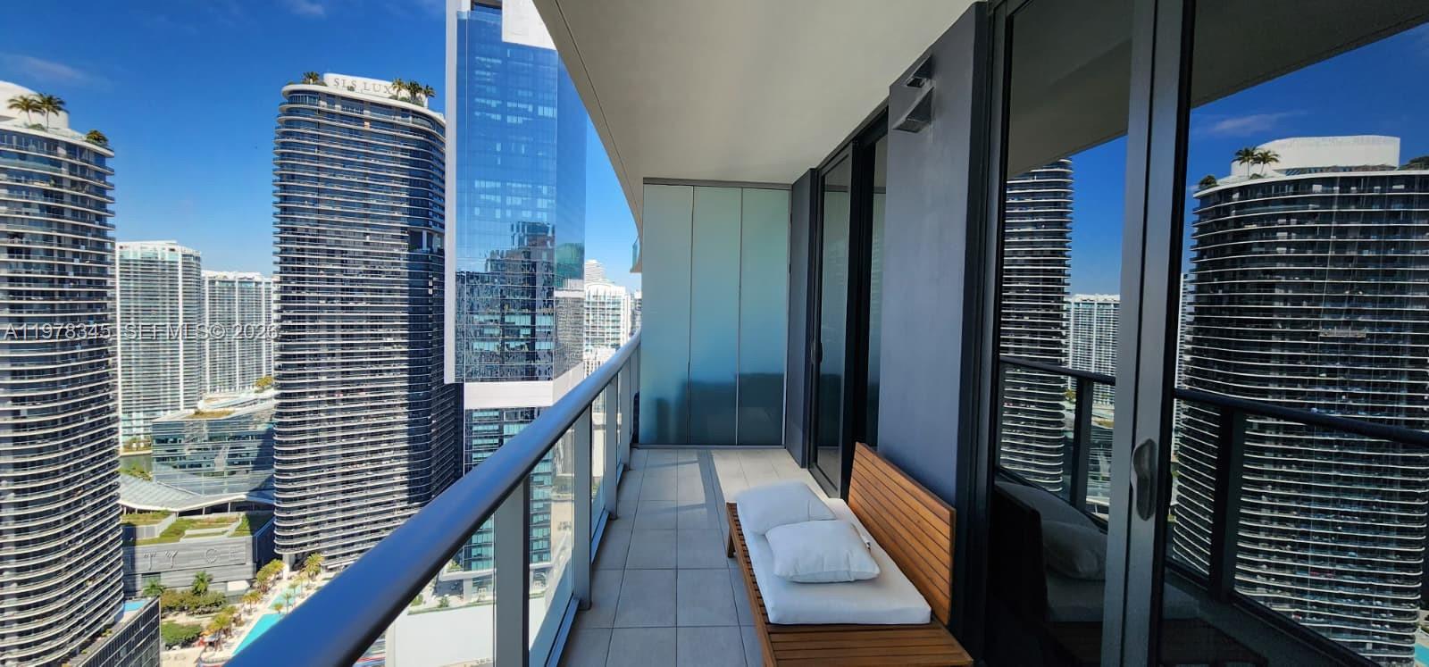 1010 BRICKELL CONDO - Residential