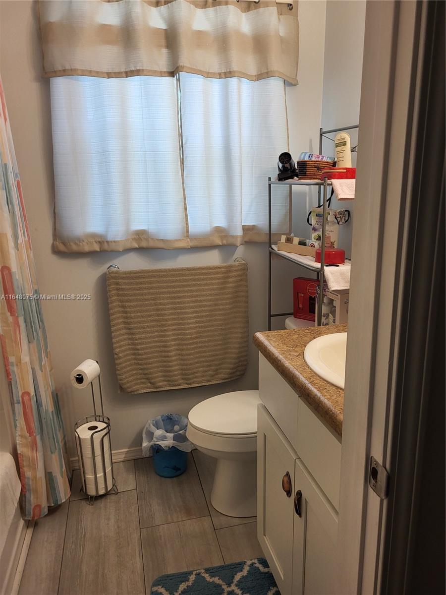 LAKE DRIVE HEIGHTS - Residential