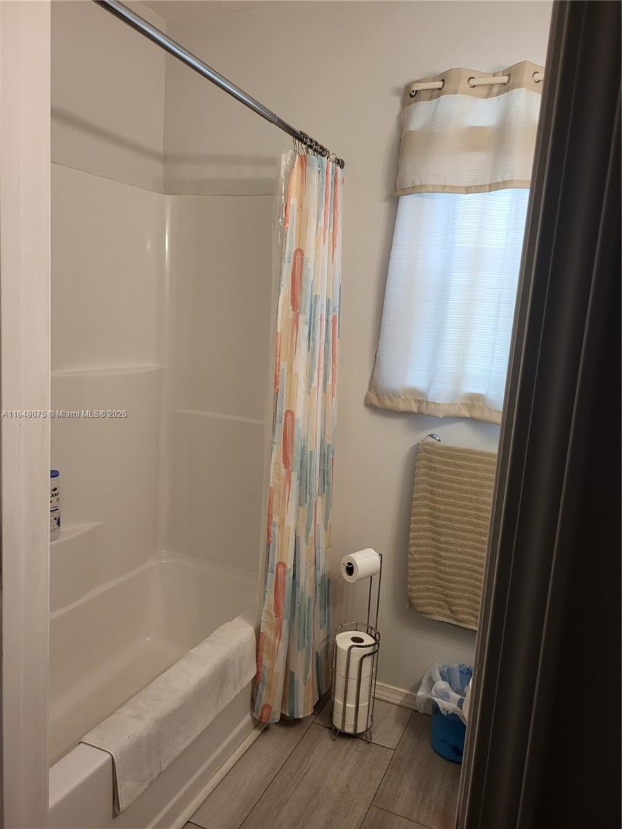 LAKE DRIVE HEIGHTS - Residential