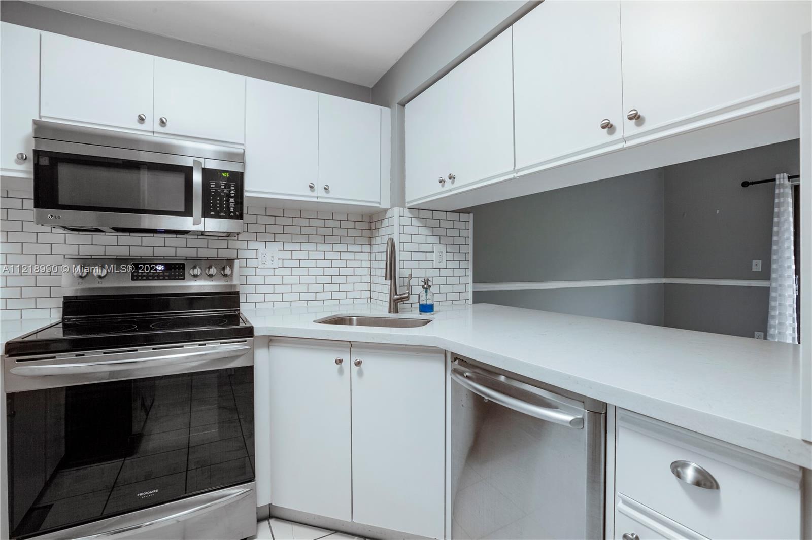 Rare opportunity in Dadeland Cove! Two-bedroom unit with one full bathroom upstairs and one-half bathroom on the first floor. Well maintained with renovated Kitchen, spacious closet space, and two parking spaces assigned. The unit has subway tile backsplash, Stainless steel appliances, and a large patio that serves as an extension of your living room space. Washer and dryer on the first floor and carpet on both bedrooms. Dadeland Cove has a beautiful pool area within walking distance of Wholefoods & Target.