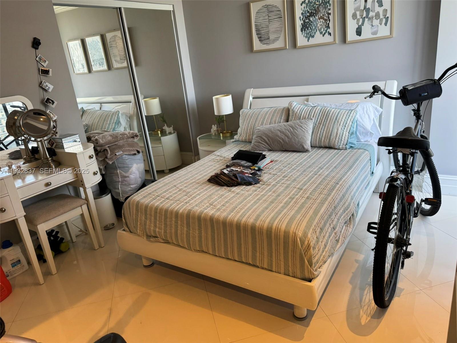 PARC CENTRAL AVENTURA EAS - Residential Lease