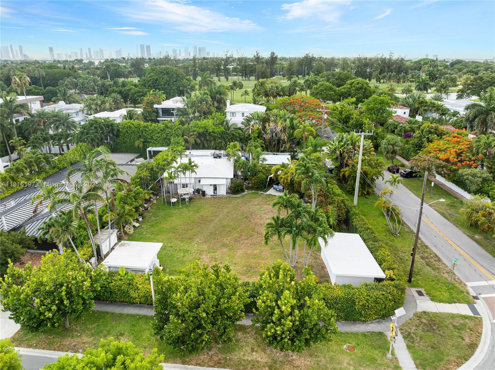 2234 Prairie Ave, Miami Beach, Miami-Dade County, Florida - 2 Bedrooms  
2 Bathrooms - 