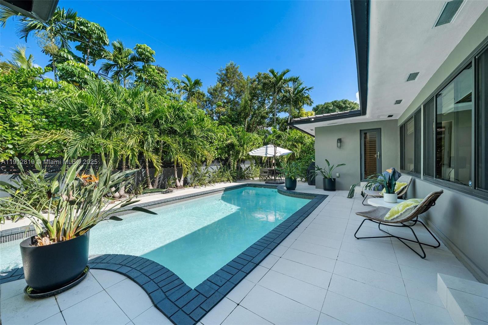 KINNEY PARK - Residential