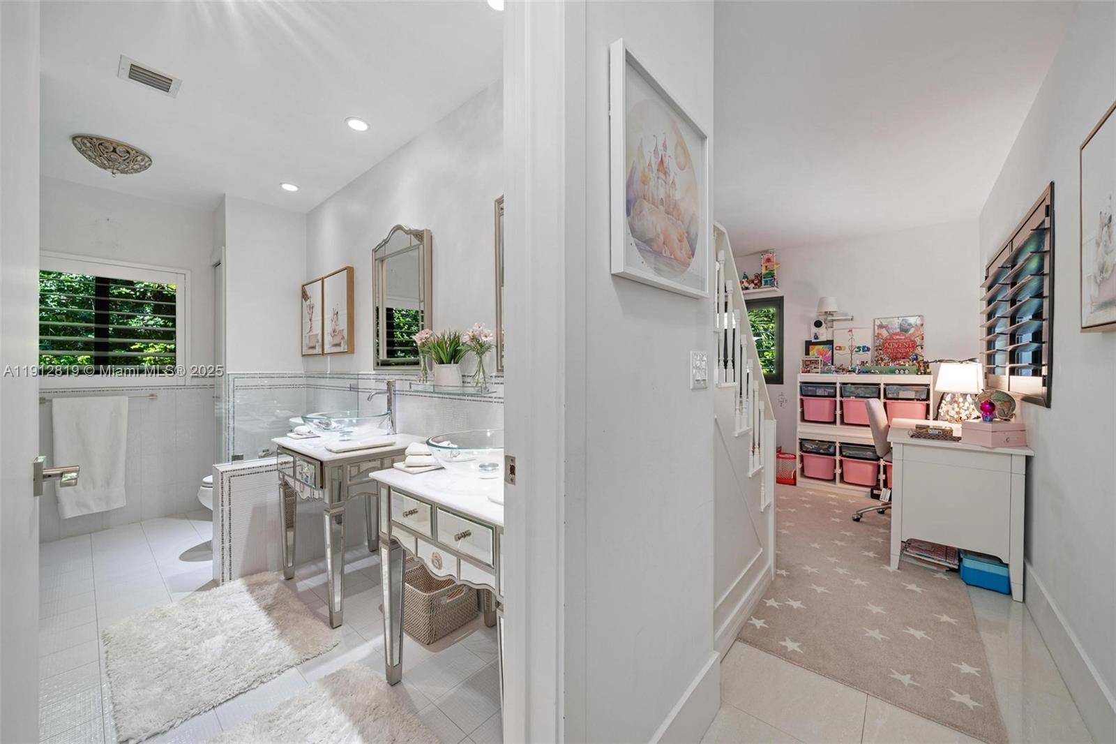 KINNEY PARK - Residential