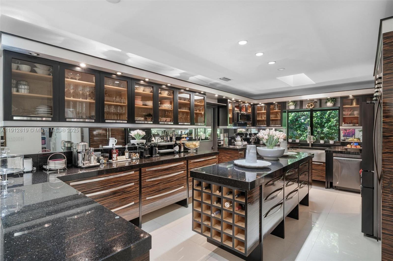 KINNEY PARK - Residential